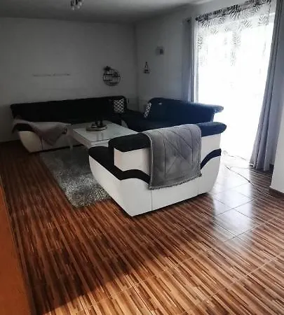 House Najla Sa Bazenom 100% Private , * Jajce
